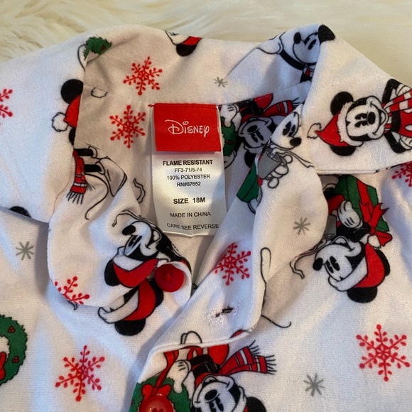 Disneys Mickey Mouse Christmas long sleeve toddler pajamas Sz 18mo - Picture 4 of 6